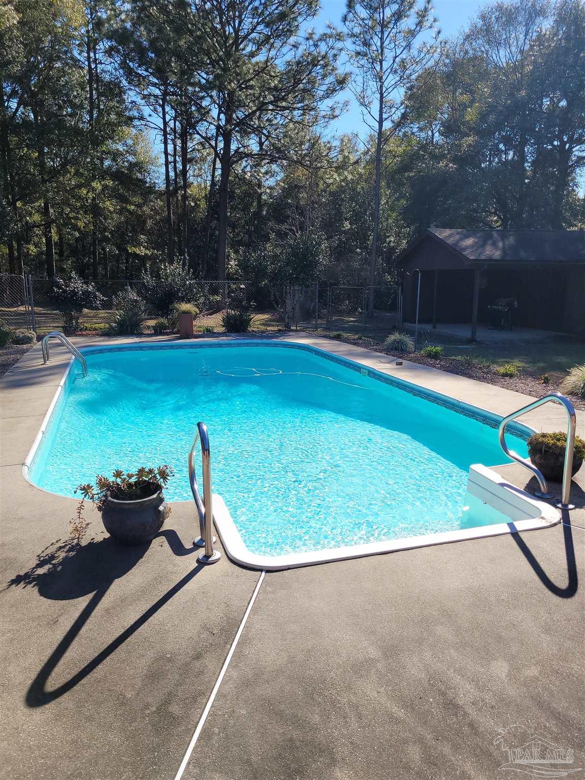 4661 Geiger Road Milton, FL 32583 - Photo 12 of 33 Gallery Image 12