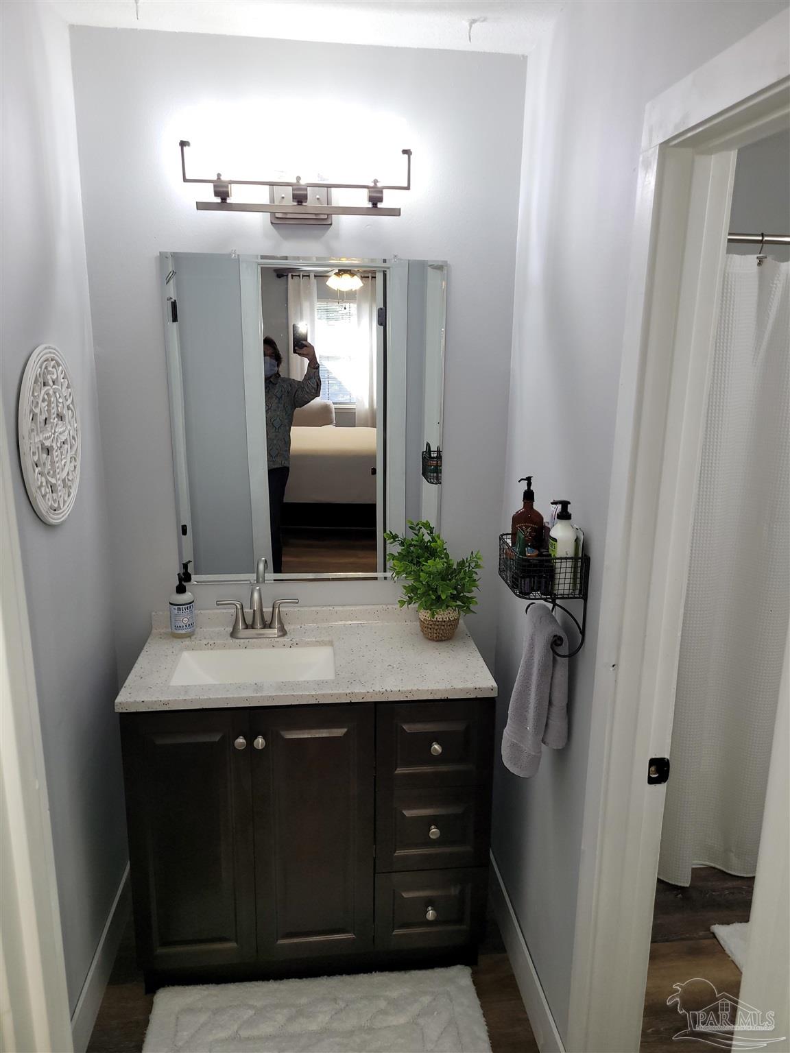 4661 Geiger Road Milton, FL 32583 - Photo 6 of 33 Gallery Image 6
