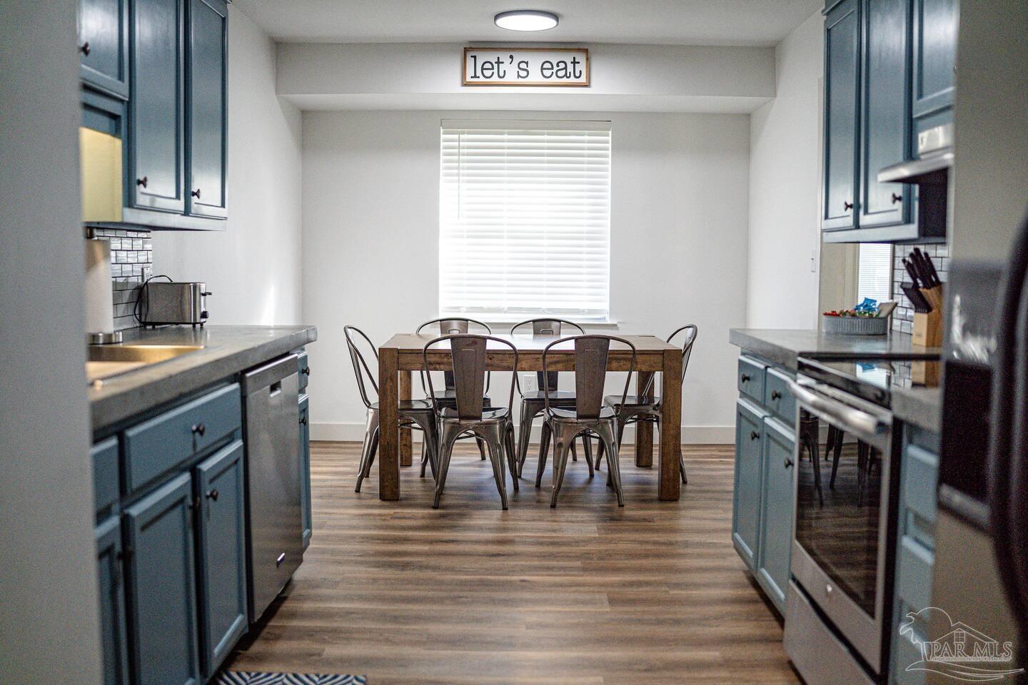 2955 Ranchette Square Gulf Breeze, FL 32563 - Photo 5 of 17