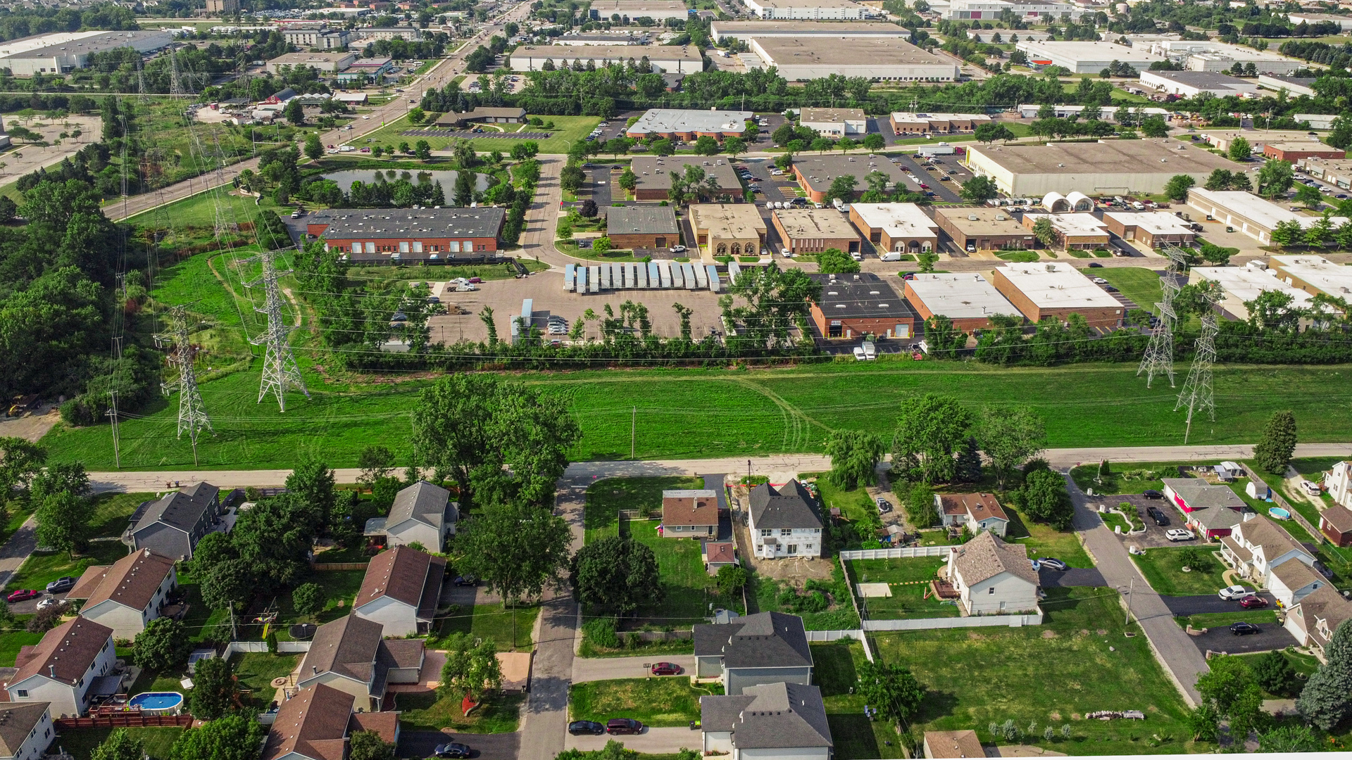 25W277 Doris Avenue Carol Stream, IL 60188 - Photo 26 of 27 an aerial view of a city