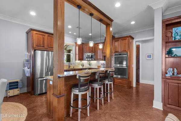 $705,000 | 101 Lakeshore Cove, Madison, MS 39110