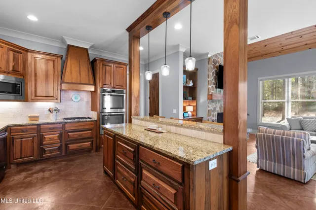 $725,000 | 101 Lakeshore Cove, Madison, MS 39110