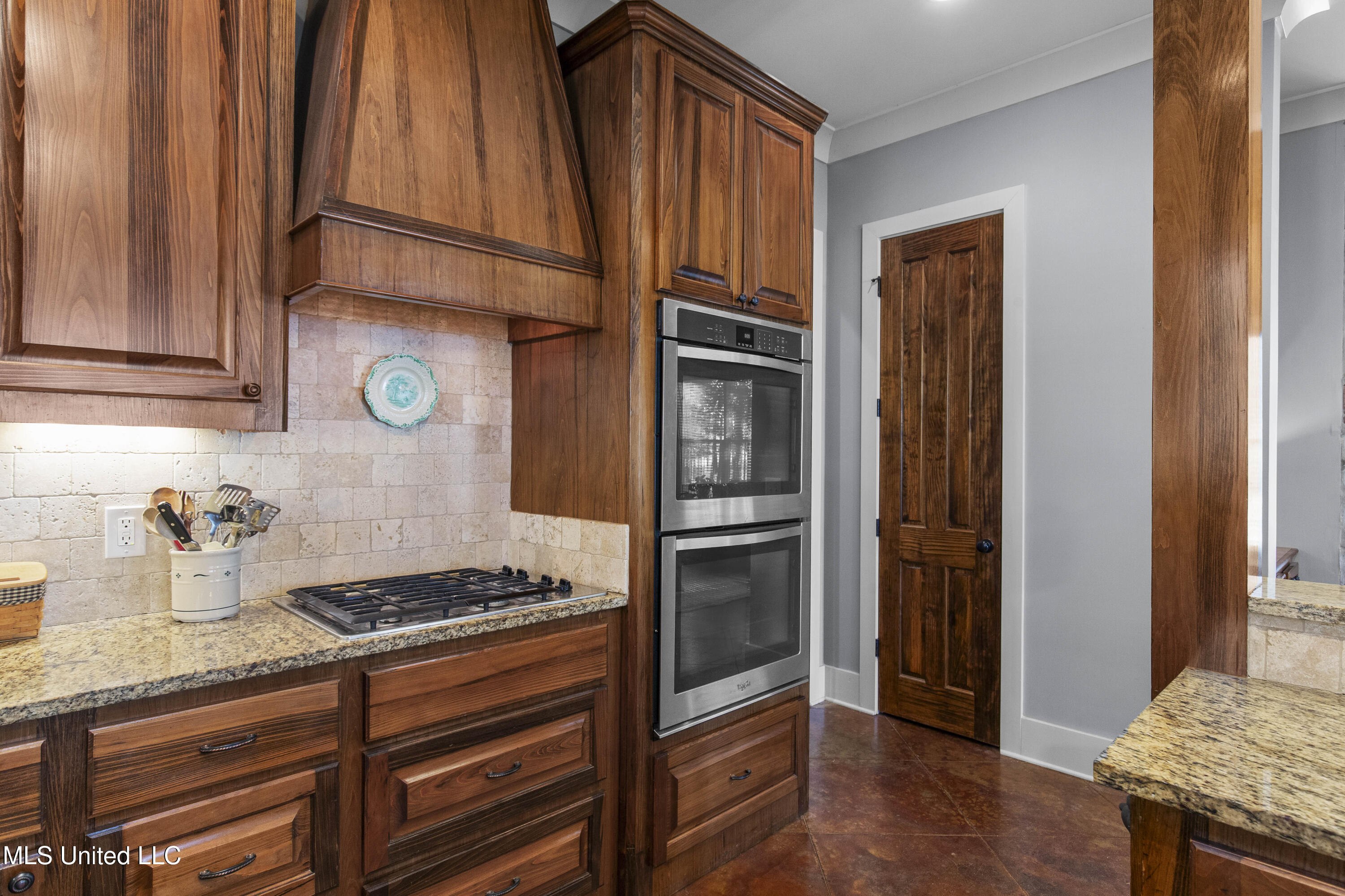 101 Lakeshore Cove Madison, MS 39110 - Photo 45 of 79 101 Lake Shore-51