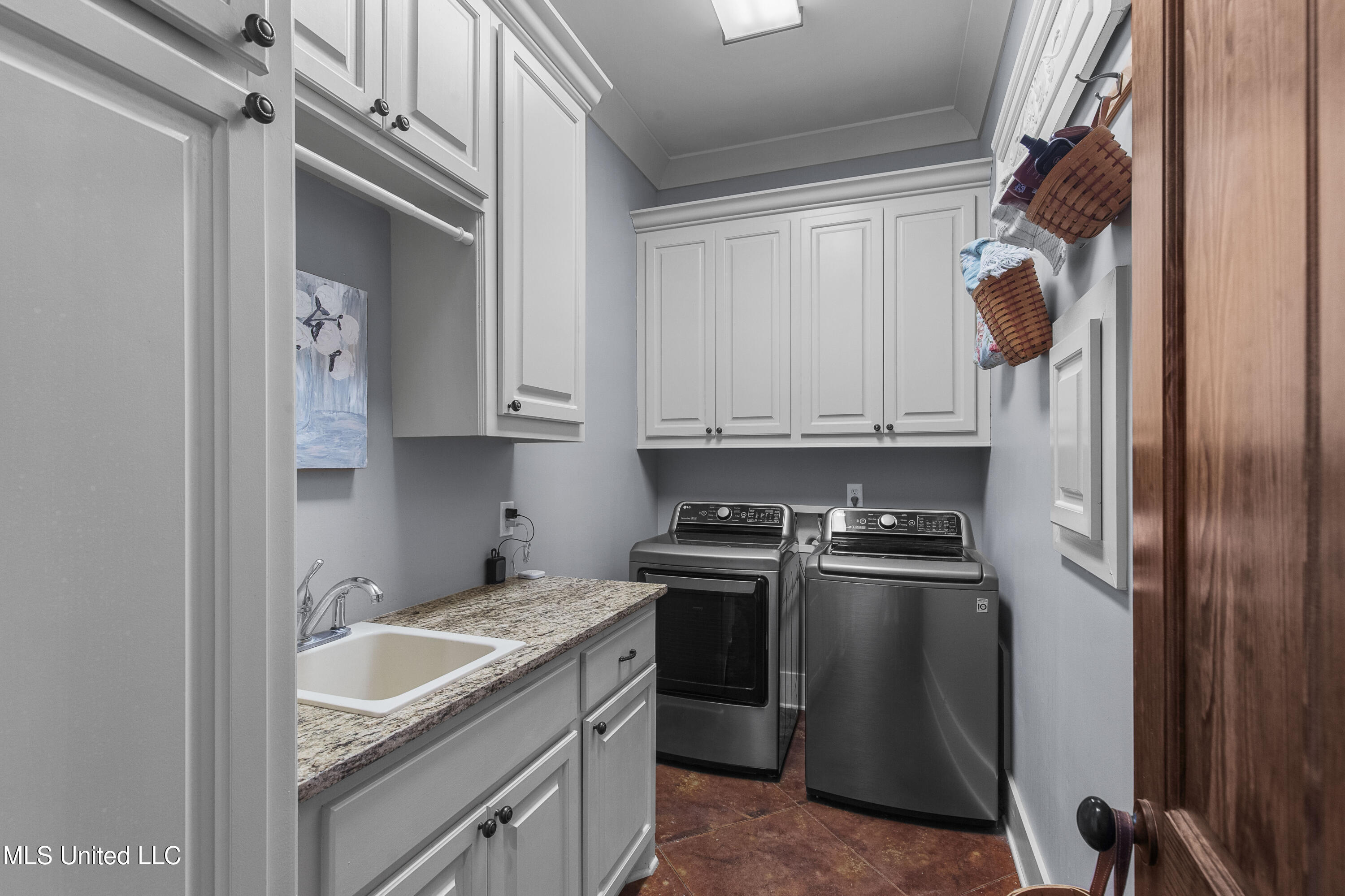 101 Lakeshore Cove Madison, MS 39110 - Photo 47 of 79 101 Lake Shore-53