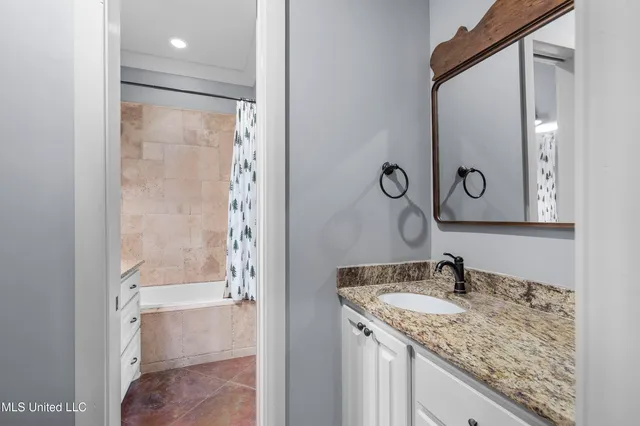 $725,000 | 101 Lakeshore Cove, Madison, MS 39110