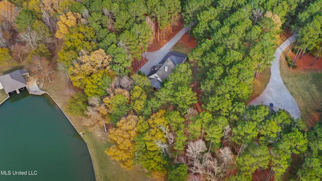 $725,000 | 101 Lakeshore Cove, Madison, MS 39110