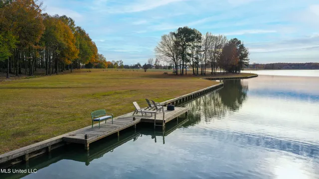 $725,000 | 101 Lakeshore Cove, Madison, MS 39110