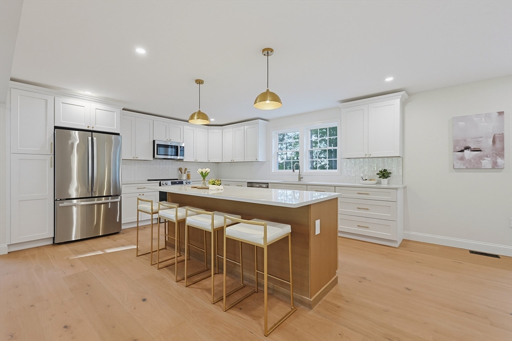 27 Woodside Road Spencer, MA 01562 - Photo 8 of 42