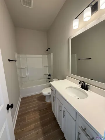 $2,250 | 4609 Deep Crk Drive, Baton Rouge, LA 70817