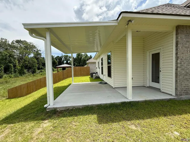 $2,250 | 4609 Deep Crk Drive, Baton Rouge, LA 70817