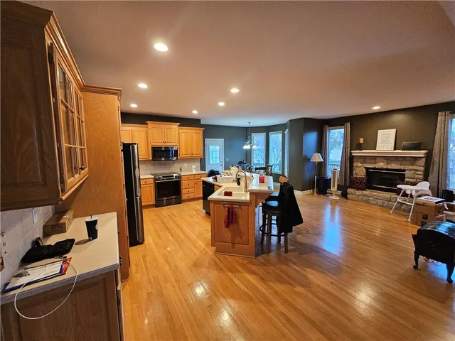 $620,000 | 8401 Harbinger Street, Lenexa, KS 66219