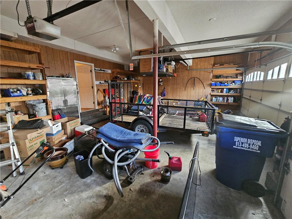 8401 Harbinger Street Lenexa, KS 66219 - Photo 21 of 97