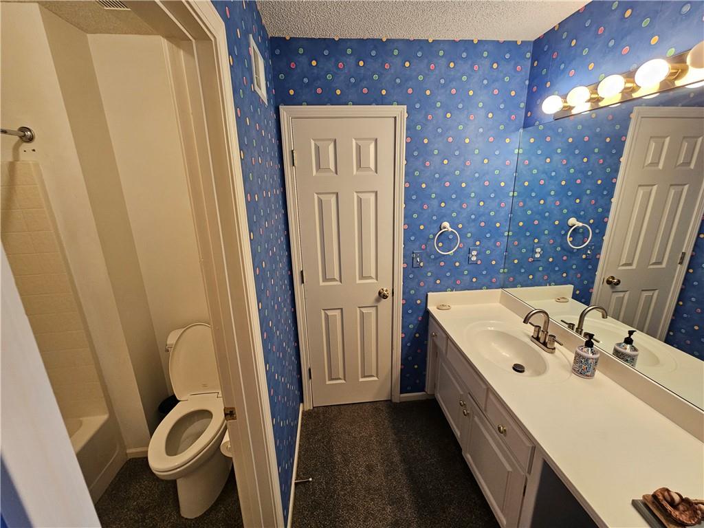 8401 Harbinger Street Lenexa, KS 66219 - Photo 29 of 97