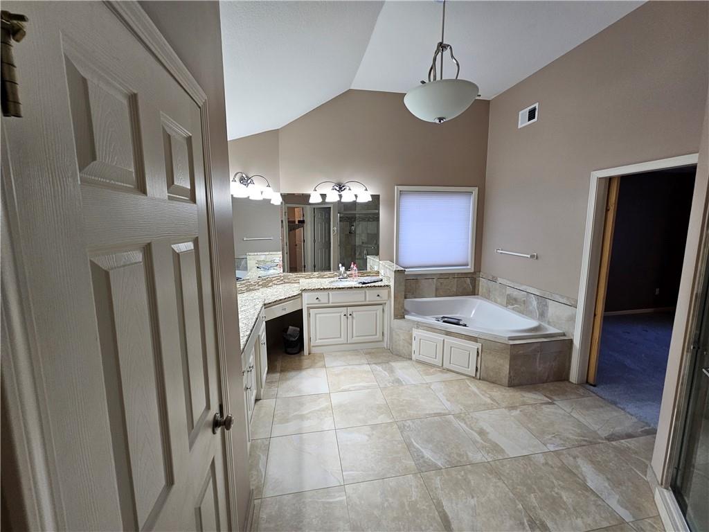 8401 Harbinger Street Lenexa, KS 66219 - Photo 49 of 97