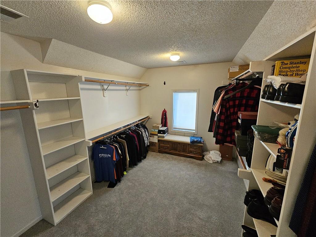 8401 Harbinger Street Lenexa, KS 66219 - Photo 53 of 97