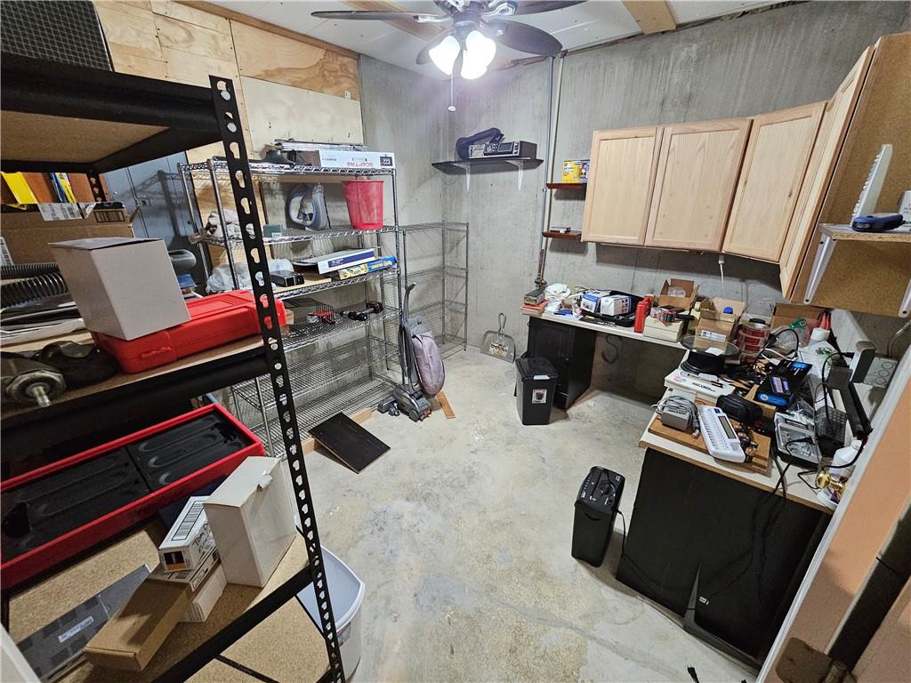 8401 Harbinger Street Lenexa, KS 66219 - Photo 62 of 97