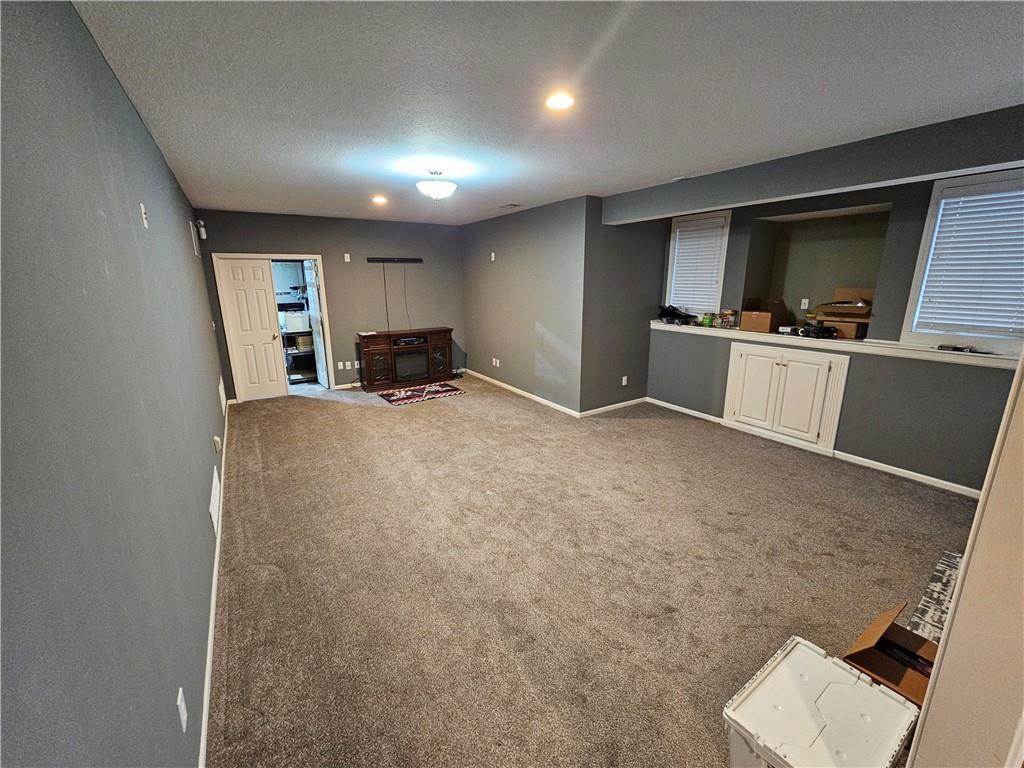 8401 Harbinger Street Lenexa, KS 66219 - Photo 68 of 97