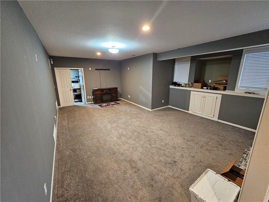 8401 Harbinger Street Lenexa, KS 66219 - Photo 70 of 97