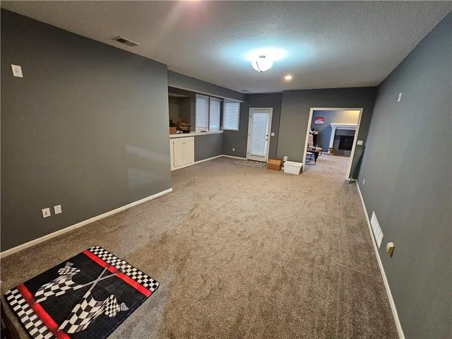 $620,000 | 8401 Harbinger Street, Lenexa, KS 66219