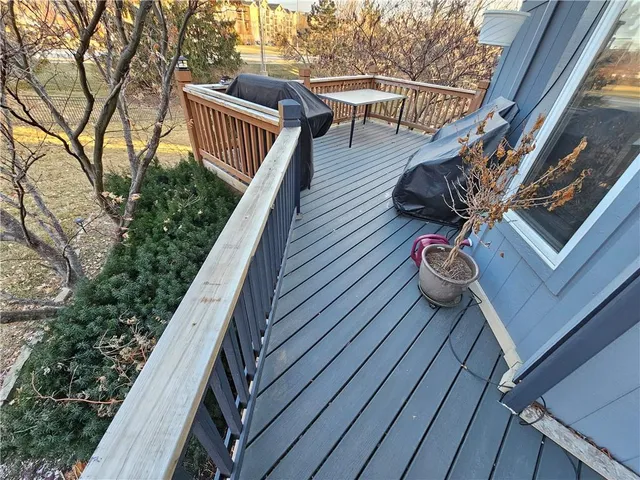 $620,000 | 8401 Harbinger Street, Lenexa, KS 66219