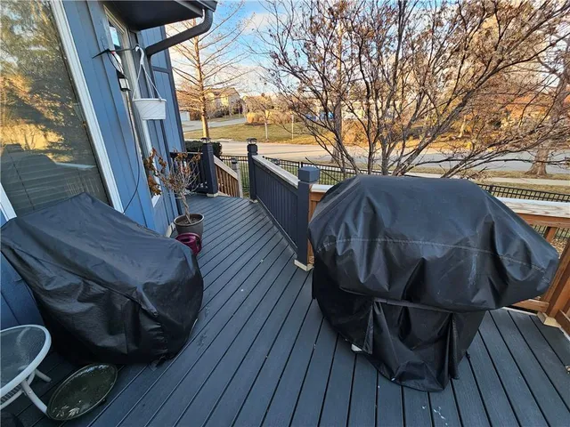 $620,000 | 8401 Harbinger Street, Lenexa, KS 66219