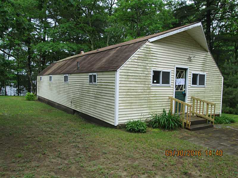 95 Hamburger Road Coventry, RI 02816 - Photo 2 of 12 Exterior Back.