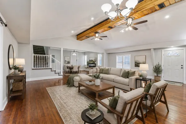 $544,000 | 405 Fairfield Road, Bethpage, TN 37022