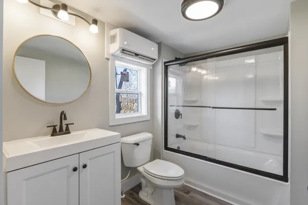 $589,000 | 405 Fairfield Road, Bethpage, TN 37022