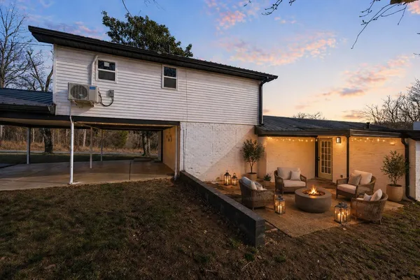 $544,000 | 405 Fairfield Road, Bethpage, TN 37022