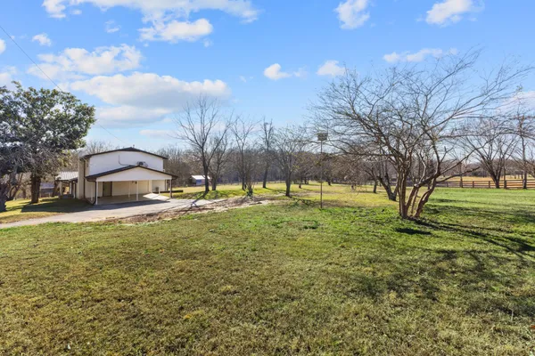 $544,000 | 405 Fairfield Road, Bethpage, TN 37022