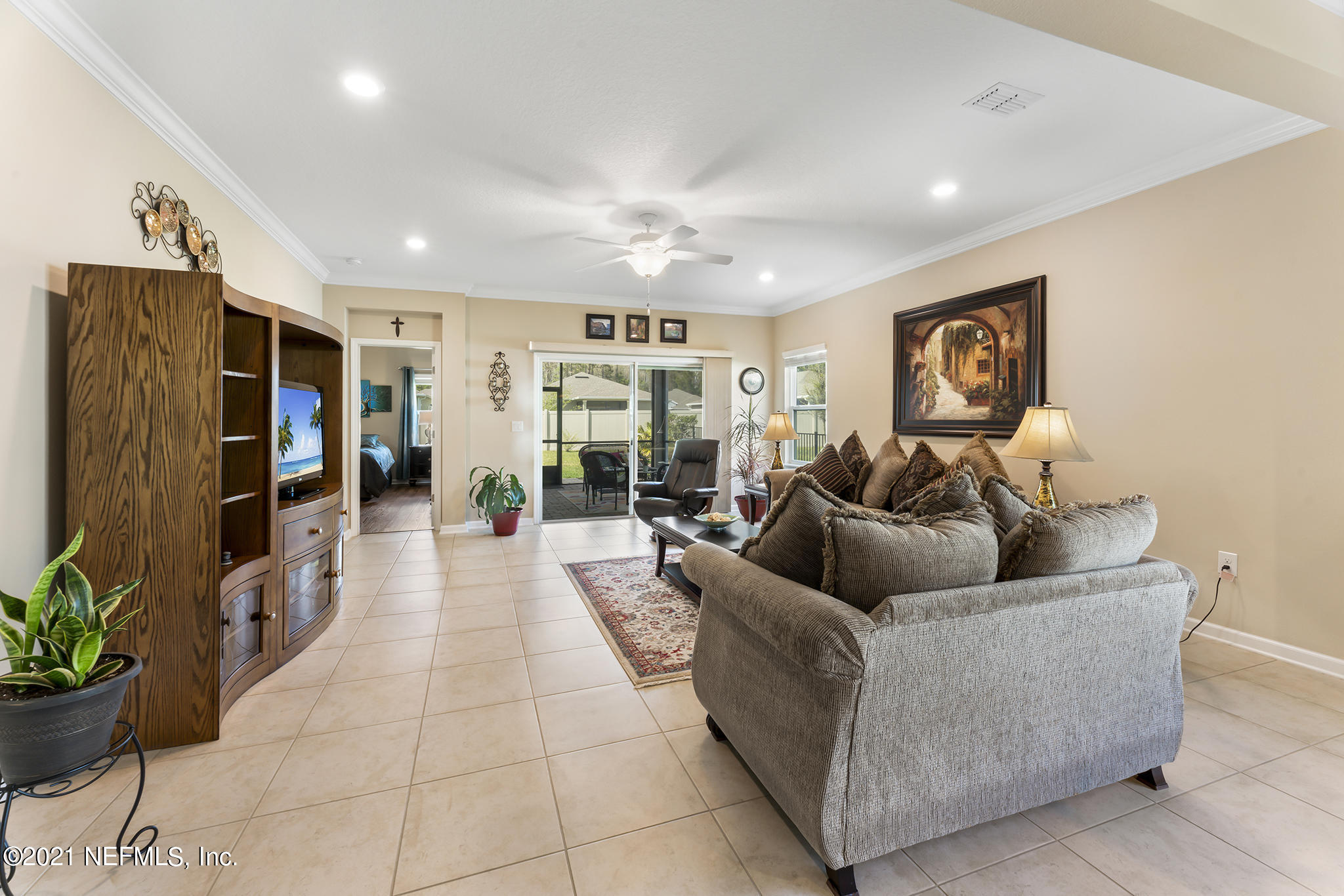 182 Crown Colony Road St. Augustine, FL 32092 - Photo 17 of 53 Family Room_2