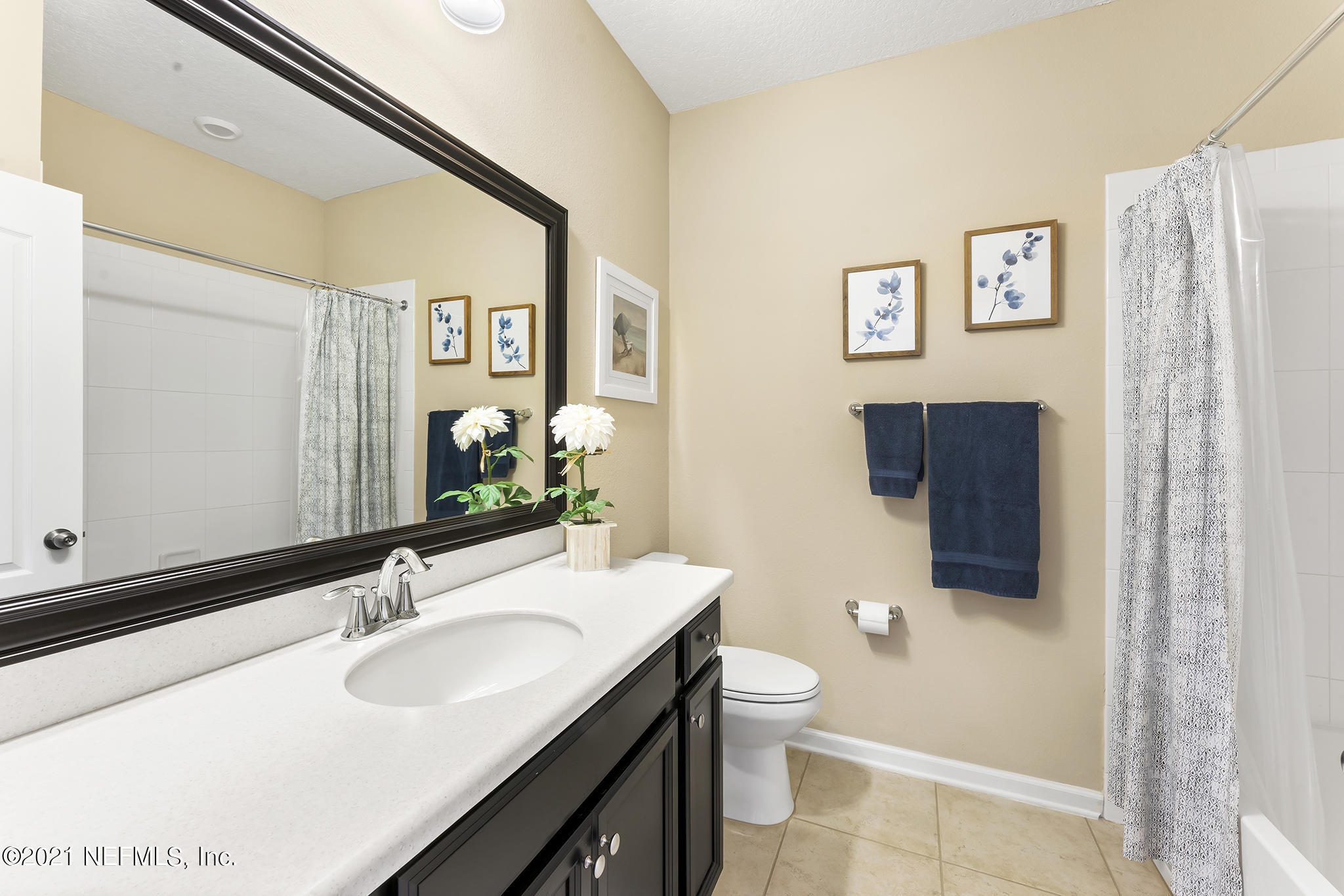 182 Crown Colony Road St. Augustine, FL 32092 - Photo 28 of 53 Downstairs Bathroom