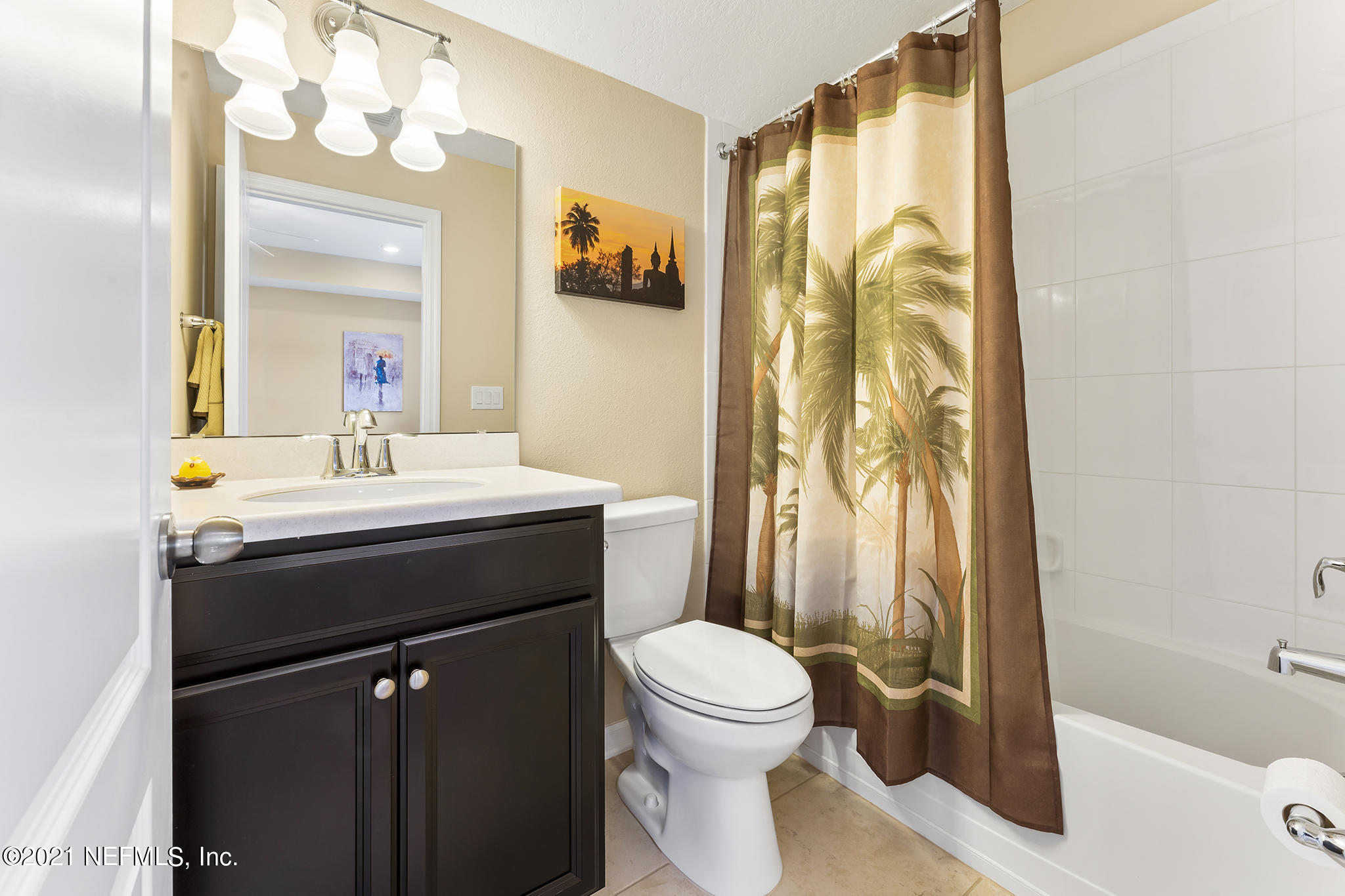182 Crown Colony Road St. Augustine, FL 32092 - Photo 35 of 53 Bonus Room Bath