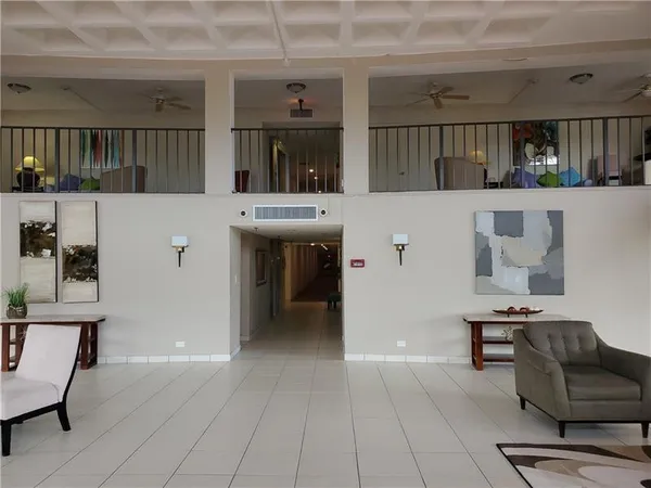 $1,400 | 9233 Southwest 8th Street, Unit 220, Boca Raton, FL 33428