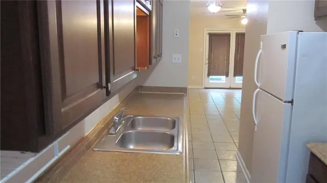 $1,250 | 1429 Hickory Avenue, Unit C, Harahan, LA 70123