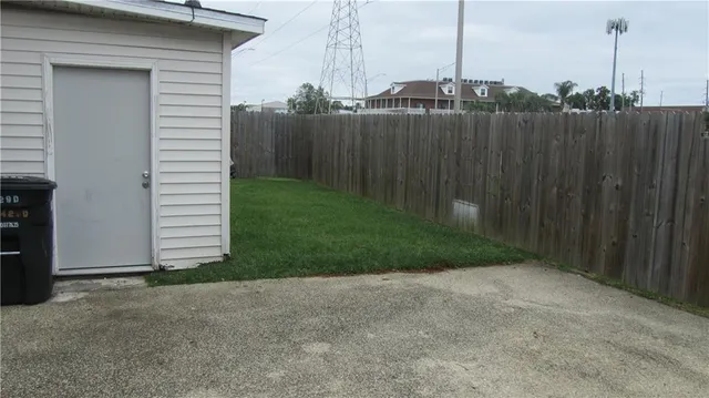 $1,250 | 1429 Hickory Avenue, Unit C, Harahan, LA 70123