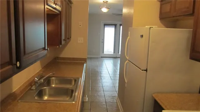 $1,250 | 1429 Hickory Avenue, Unit C, Harahan, LA 70123