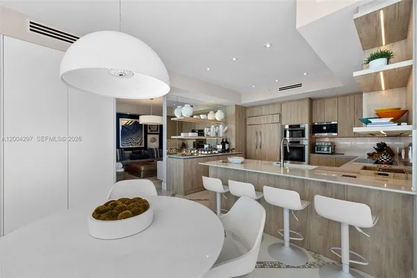 $40,000 | 50 South Pointe Drive, Unit 1502/03, Miami Beach, FL 33139