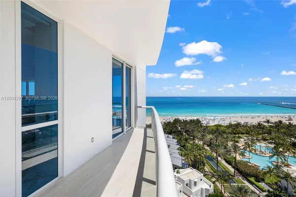 $40,000 | 50 South Pointe Drive, Unit 1502/03, Miami Beach, FL 33139