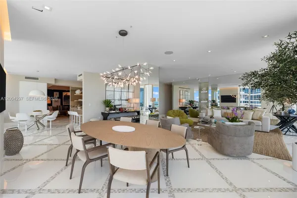 $40,000 | 50 South Pointe Drive, Unit 1502/03, Miami Beach, FL 33139