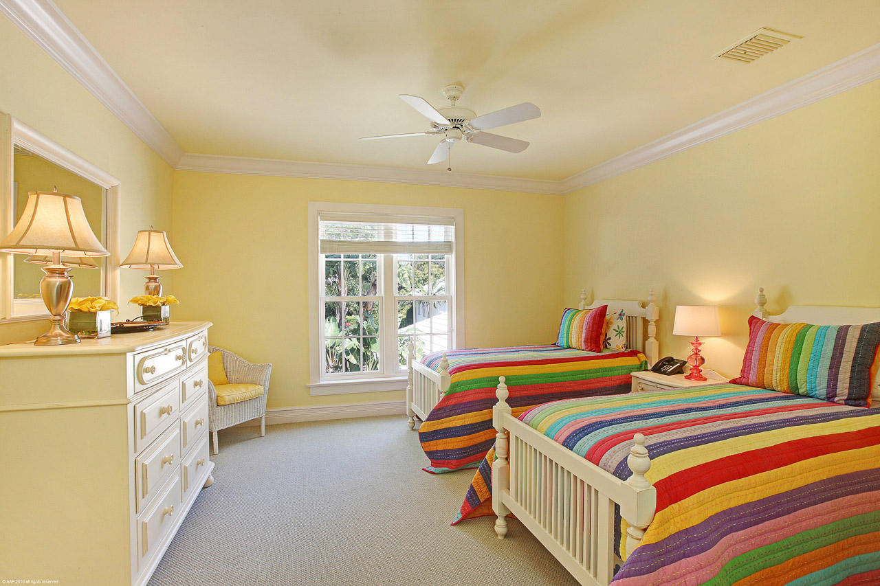 386 South Beach Road Hobe Sound, FL 33455 - Photo 23 of 28 048