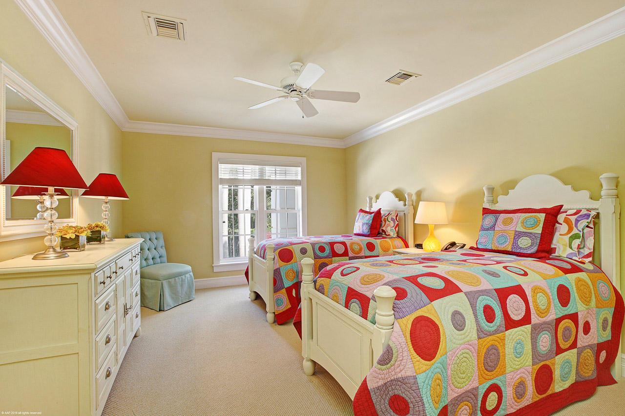 386 South Beach Road Hobe Sound, FL 33455 - Photo 24 of 28 036