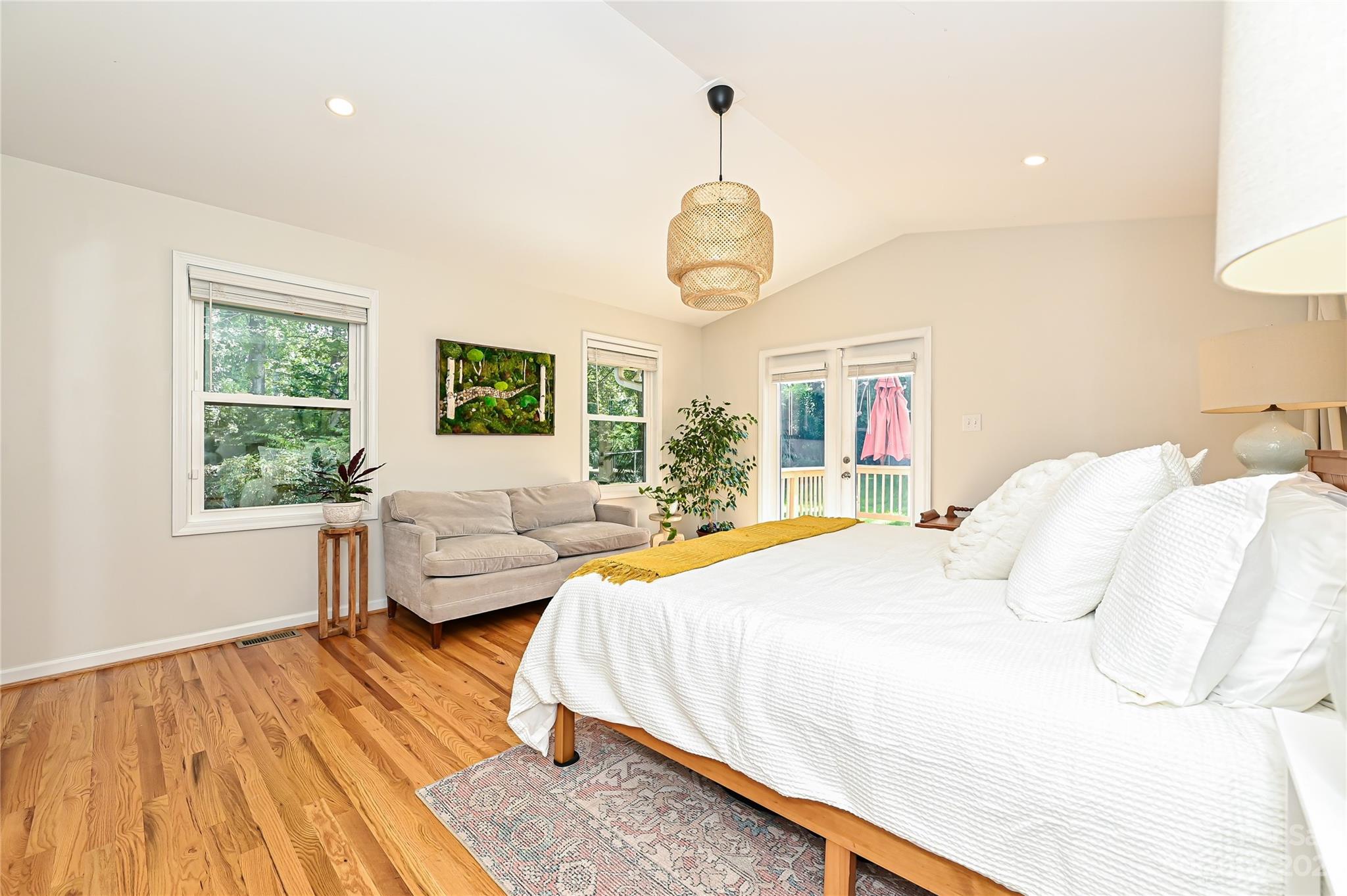 4609 Murrayhill Road Charlotte, NC 28209 - Photo 23 of 38 a bedroom with bed and windows