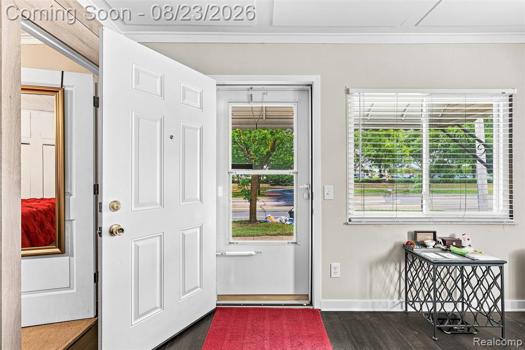 2083 Dutcher Road Flint, MI 48532 - Photo 6 of 27 Gallery Image 6