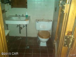 155 Faux Road Wapwallopen, PA 18660 - Photo 2 of 13 bath