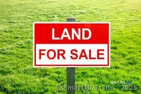 a sign broad on the wall of a building