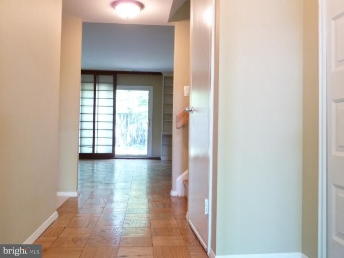 1782 Ivy Oak Square, Unit 79 Reston, VA 20190 - Photo 16 of 23 a view of an entryway