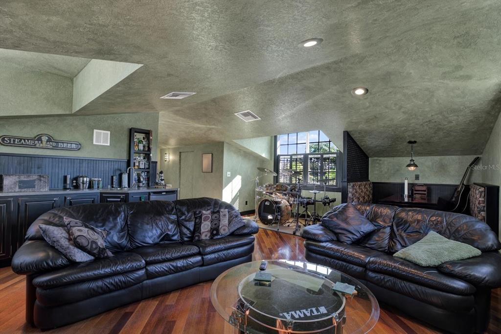 504 Fairview Road Belleair, FL 33756 - Photo 36 of 47