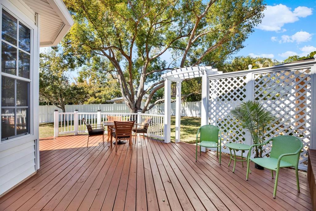 504 Fairview Road Belleair, FL 33756 - Photo 37 of 47