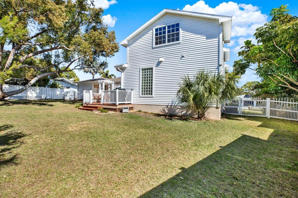 504 Fairview Road Belleair, FL 33756 - Photo 41 of 47